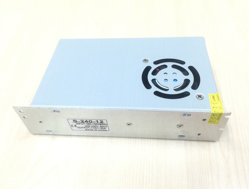 12V_20A_240W_Switch_Power_Supply_2