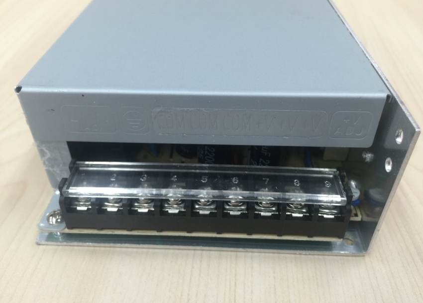 12V_20A_240W_Switch_Power_Supply_3