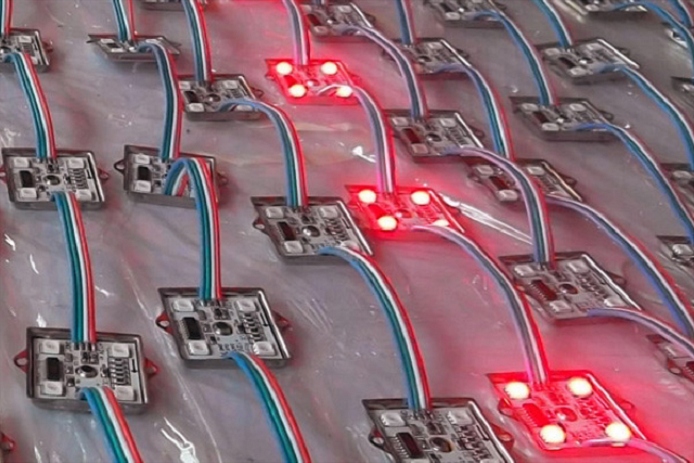 12V_Metal_4_LEDs_5050_5